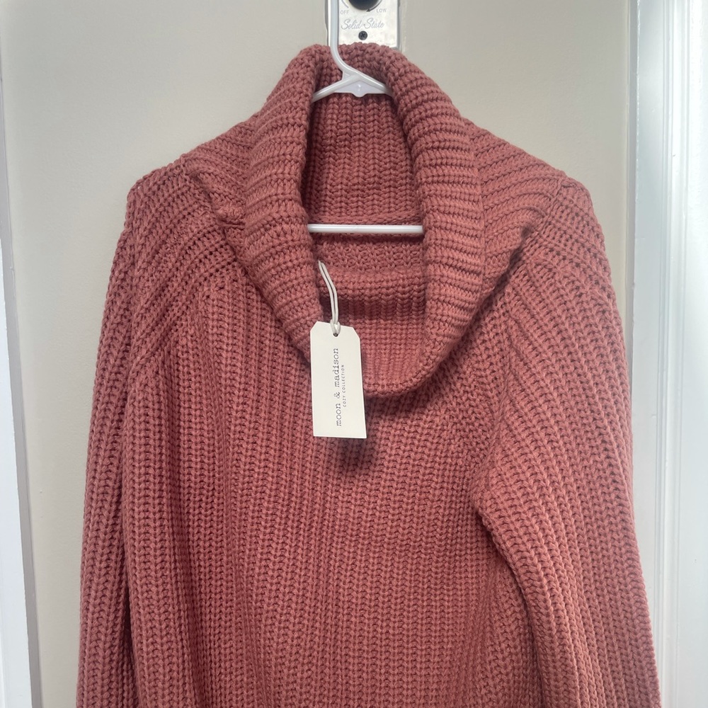 Salmon Color Cozy Sweater